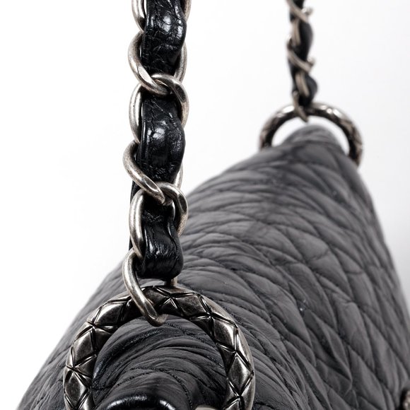 Chanel 2009 Black Quilted Crinkled Calfskin Fold Over CC Bag RHW - Picture 7 of 12